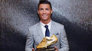 El representante de Cristiano Ronaldo asegura que está "al corriente de pago"