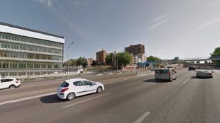 Arrestado un kamikaze que circulaba a gran velocidad, ebrio y con el capó levantado