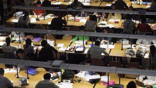 Doce bibliotecas regionales amplían su horario para facilitar la preparación de exámenes