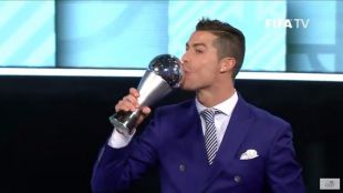 La FIFA corona a Cristiano Ronaldo, que gana el primer 'The Best'
