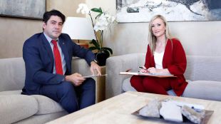 Cifuentes mantiene su apoyo a David Pérez: "No veo motivo para que deje su puesto"