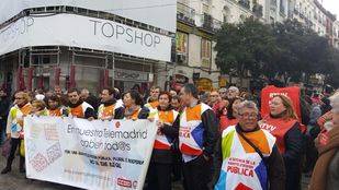 Políticos y sindicatos reclaman una "solución ya" para los afectados por el ERE de Telemadrid