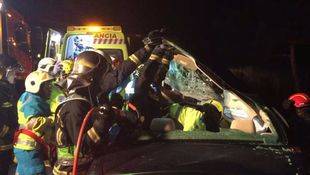 Un accidente de tráfico en la carretera de La Coruña deja un herido grave