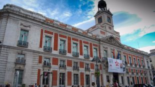 Madrid consigue pagar a sus proveedores en 26 días