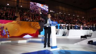 Un reelegido Rajoy despide el cónclave con ataques al soberanismo catalán