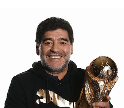 La Policía acude a un hotel de Mirasierra alertada por la supuesta agresión de Maradona a su novia