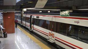 La línea C9 de Cercanías entre Puerto de Navacerrada y Cotos cerrada por nieve hasta el lunes