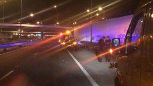 Muere un joven arrollado por un camión en la M-45