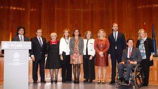 La ministra de Sanidad nombra a su "11 de lujo"