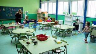 El PP acusa a Carmena de bajar los precios de las guarderías para "adoctrinar" a los niños