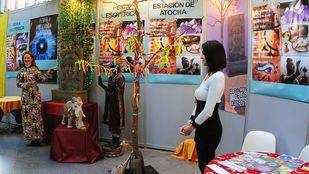 Una exposición de fotografías paranormales, novedad en la feria esotérica de Atocha