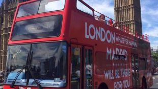 Cifuentes y Carmena preparan un viaje a Londres para atraer empresas a Madrid