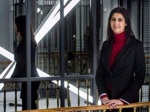 Pilar López, Dircom de FCC: "Las cuotas se imponen porque no hay un trabajo voluntario hacia la igualdad efectiva"