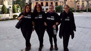 Las mujeres en huelga de hambre en la Puerta del Sol abandonan su protesta
