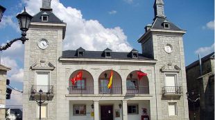 La Policía de Alpedrete detiene a dos personas cuando intentaban robar en un polígono industrial