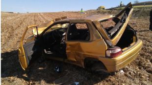 Herida leve tras dar varias vueltas de campana en Paracuellos