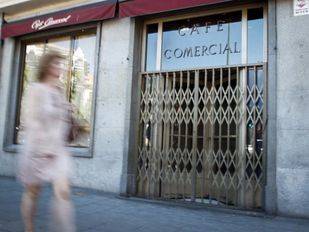 El Café Comercial no reabrirá este martes