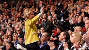 El PP defiende la presunción de inocencia de Aguirre y esperará a la investigación judicial