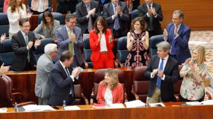 Dos diputadas del PP salvan los presupuestos de Cifuentes