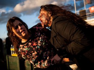 Batir un récord Guinness en mitad de un apocalipsis zombie