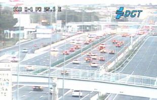 La operación retorno deja retenciones en las carreteras madrileñas