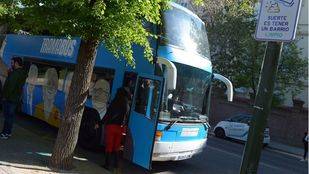 El "tramabús" de Podemos, de gira por las 'atracciones' económicas de la capital