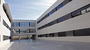 La Comunidad inspecciona el Juan Pablo II de Alcorcón tras denuncias de sexismo