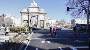 El PP vuelve a criticar el carril bici de la calle Toledo