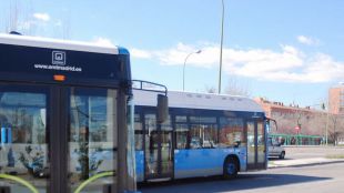 Una anciana, muy grave tras ser atropellada por un autobús