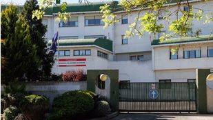 Los familiares de la residencia de Alcorcón recogen firmas para que dimita la dirección