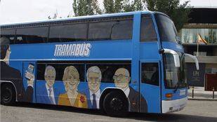 PP, PSOE y Cs condenan el 'Tramabús' de Podemos