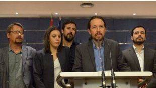 Podemos presenta una moción de censura contra Rajoy que rechazan PSOE y C's