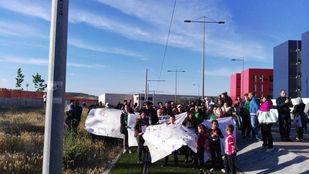 La protesta de la plataforma se convocó en la Avenida de las Estrellas