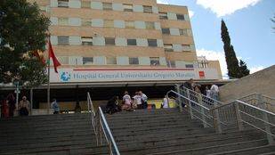 La gerente del Marañón, cesada por tener 81 enfermos ingresados en habitaciones de tres camas