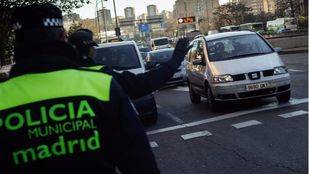 El Ayuntamiento le pide al Gobierno revisar el impuesto sobre carburantes y modificar el de matriculación
