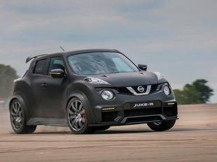 Nissan Juke-R. 600 CV bajo el pie