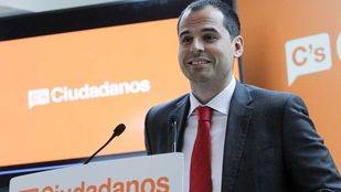 Ciudadanos saca adelante su comisión de investigación sobre corrupción con el apoyo de PSOE y Podemos