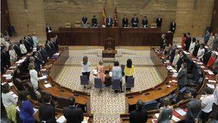 La Asamblea aprueba una comisión sobre la deuda en la primera votación que pierde el PP en 20 años