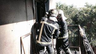 Doce heridos muy leves por un incendio en un edificio de viviendas en Algete