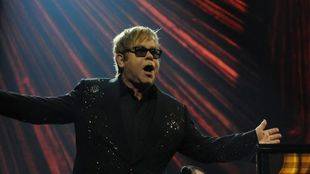 Elton John actúa este lunes en el Teatro Real