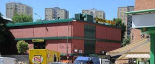 El Ayuntamiento estudia recuperar la galería de La Elipa como 'piloto' de sus políticas de mercados