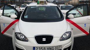 La Asociación Gremial de Auto-Taxi acuerda con el Ayuntamiento "la entrega de propuestas tarifarias" en agosto