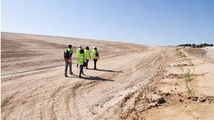 El camino de la Leña deja atrás su pasado como vertedero ilegal