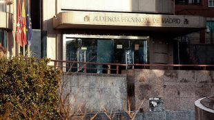 Condenado a 22 años de cárcel por matar a su novia con un palo de golf