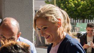 Cifuentes asegura que no se cierran camas sino que una parte está "en reserva" por mantenimiento