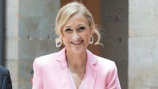 Cifuentes pide a la Virgen de La Paloma por los Bomberos porque "ha sido un año muy difícil" para ellos