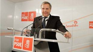 Carmona dice que Rajoy "ha trabajado para lucrar a operadores privados" y "desmantelar" la sanidad pública