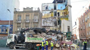 El Ayuntamiento dará a conocer este viernes el informe con las causas del derrumbe del edificio de Tetuán