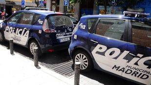 Detenida una persona por tráfico de drogas en un parque de San Blas