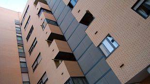 La Comunidad entrega las llaves de viviendas de protección pública en alquiler a 113 familias